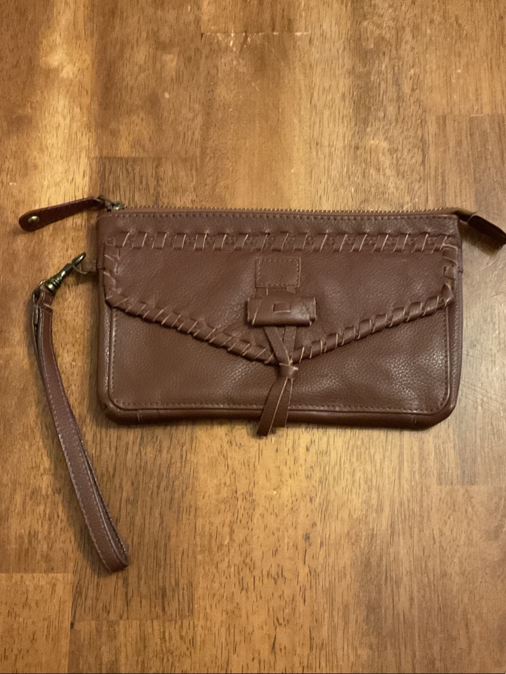 Lucky Brand Brown Leather Wristlet Clutch - Classic Women’s Bag